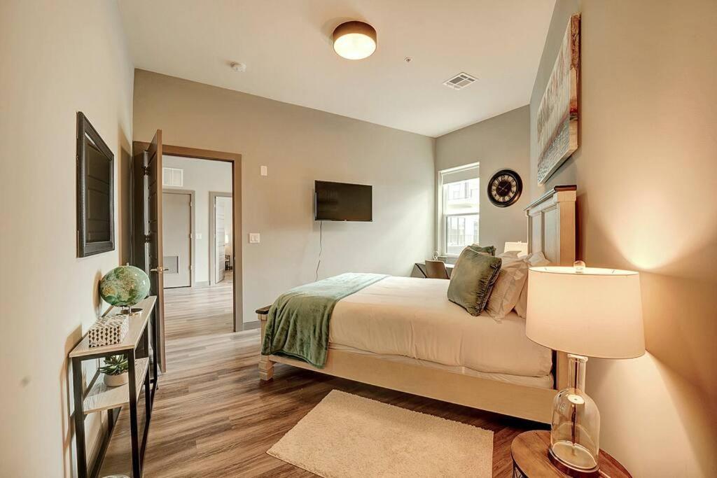 Apartamento Huge 2 Bed 2 Bath Easy Ride To Nyc & Parking Hackensack Exterior foto