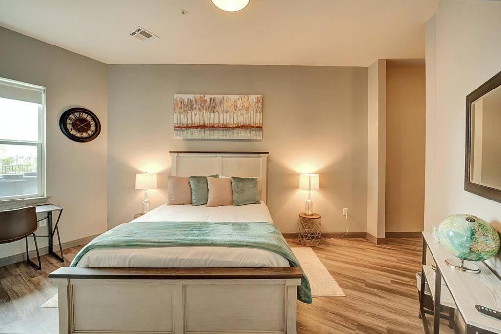 Apartamento Huge 2 Bed 2 Bath Easy Ride To Nyc & Parking Hackensack Exterior foto